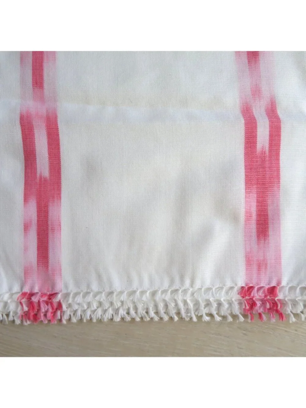 Set of 6 New White Napkins Pink Stripes Fringe Edges 12